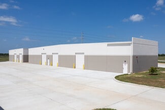 More details for 2605 Twinwood Pky, Brookshire, TX - Industrial for Sale