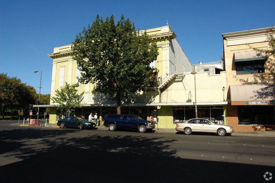 105 Broadway St, Chico, CA for lease - Building Photo - Image 2 of 2