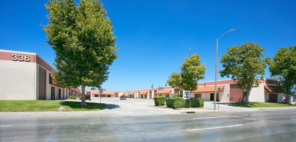 336 S Waterman Ave, San Bernardino, CA for lease - Primary Photo - Image 1 of 13