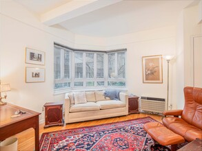 333 W 57th St, New York, NY for lease Interior Photo- Image 1 of 6