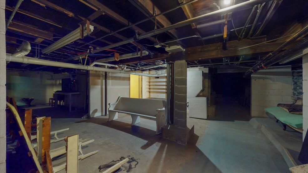 218 W Main St, Urbana, IL for sale - Building Photo - Image 3 of 100