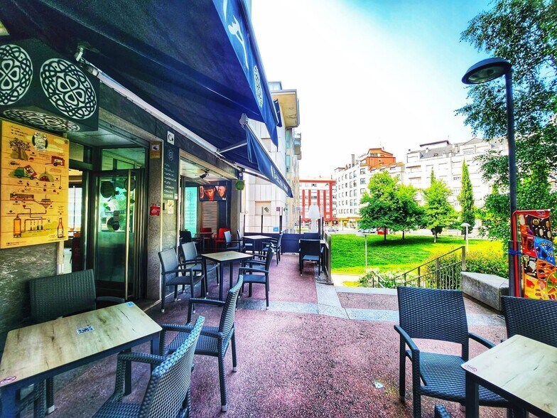 Praza Da Cítara, 1, Pontevedra, Pontevedra for sale - Building Photo - Image 2 of 30