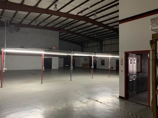 129 Dishman Ln, Bowling Green, KY for lease - Interior Photo - Image 3 of 24