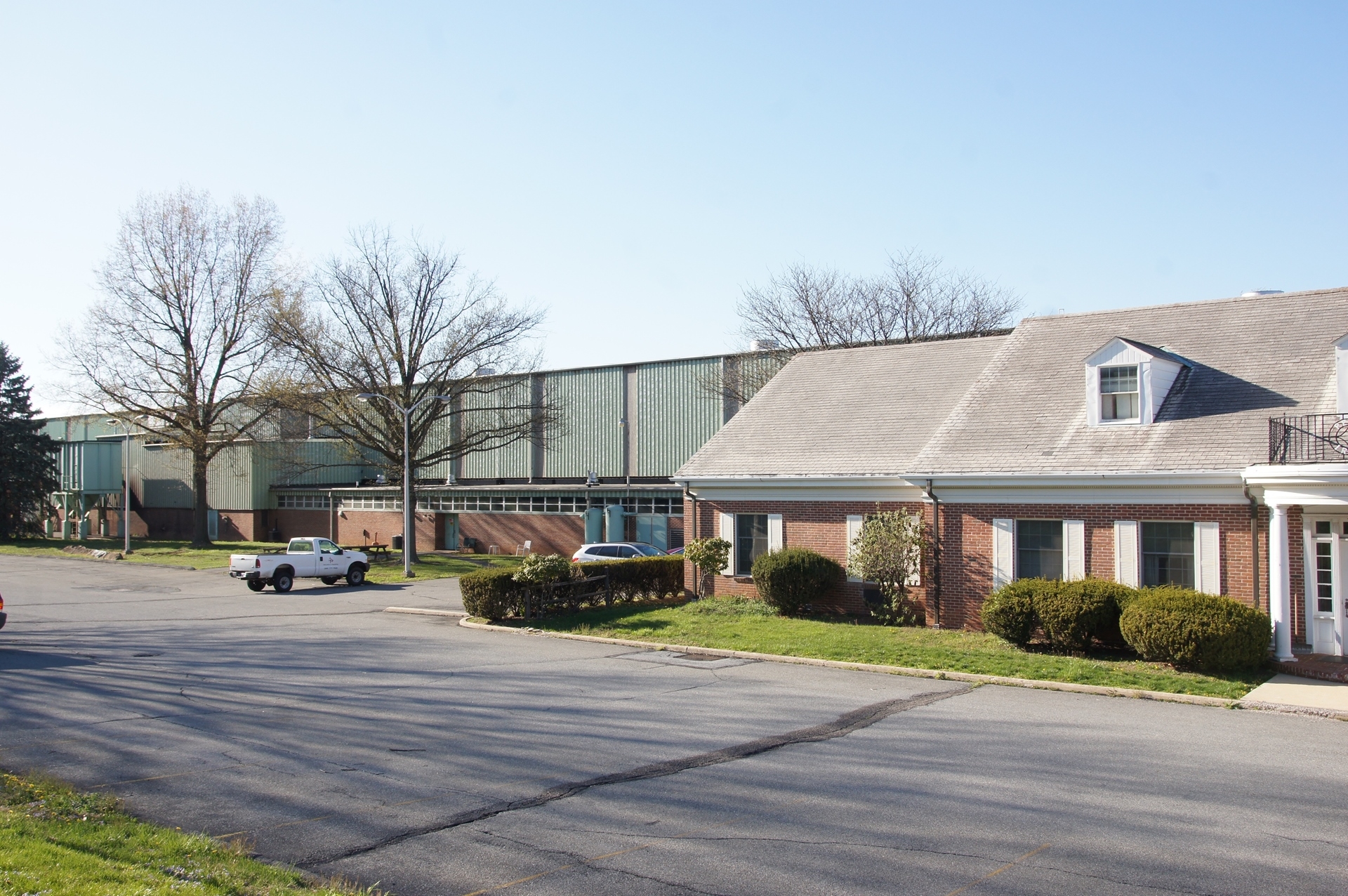 700 Old Fritztown Rd, Sinking Spring, PA for sale Primary Photo- Image 1 of 1