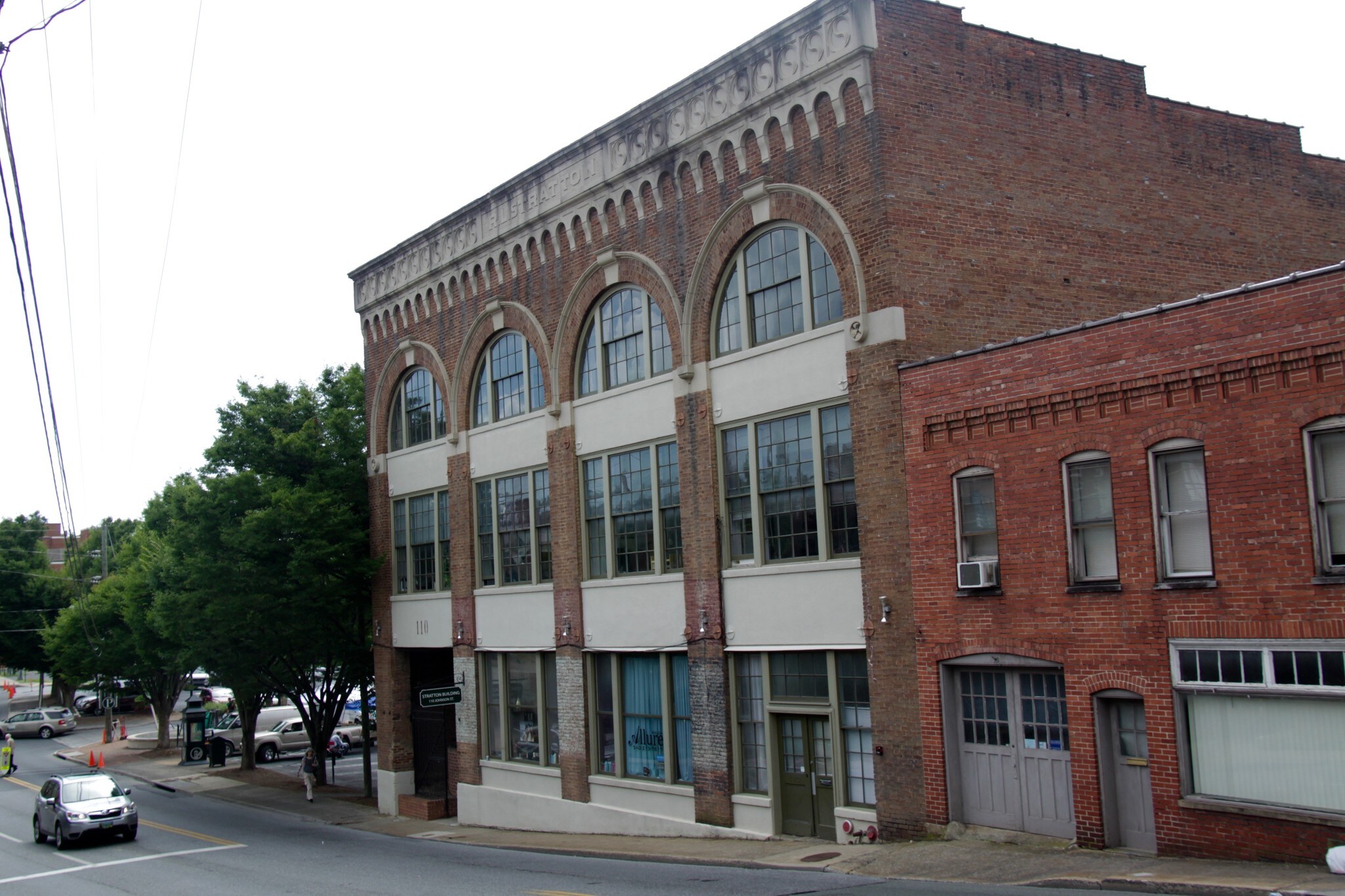 110 W Johnson St, Staunton, VA for sale Building Photo- Image 1 of 1