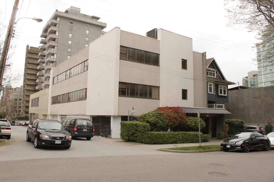 761 Cardero St, Vancouver, BC for lease - Building Photo - Image 2 of 7