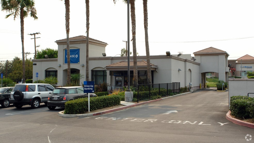 8792 19th St, Rancho Cucamonga, CA for lease - Building Photo - Image 3 of 3