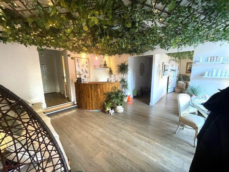 133135 MORRISON STREET Edinburgh, EDH for Sale