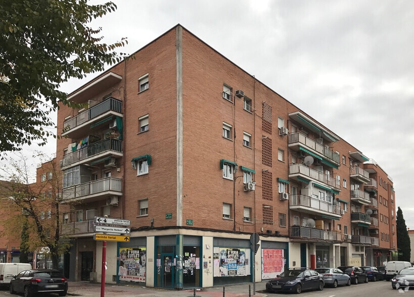 Retail in Coslada, Madrid for lease - Building Photo - Image 3 of 3