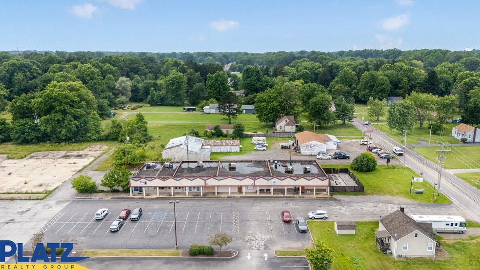 1716-1728 S Raccoon Rd, Austintown, OH for sale - Building Photo - Image 2 of 11