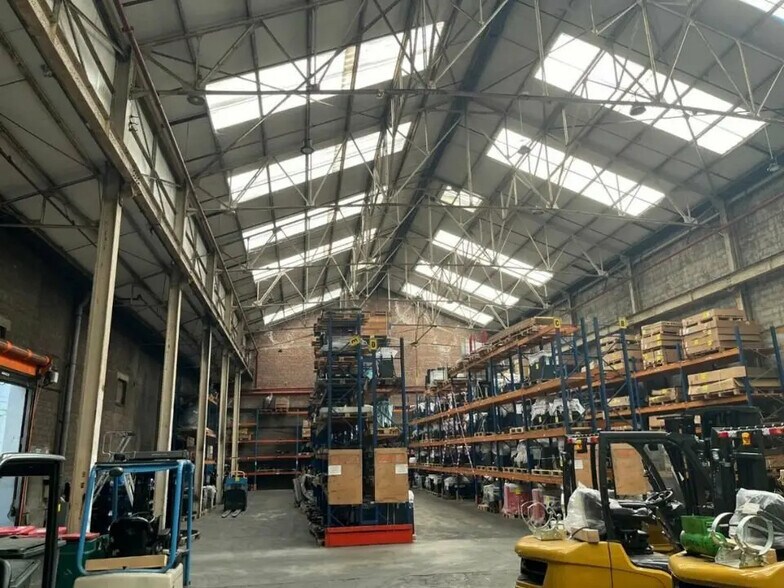 Industrial in Coquelles for lease - Interior Photo - Image 3 of 7