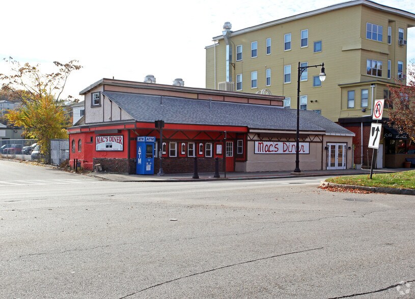 185 Shrewsbury St, Worcester, MA 01604