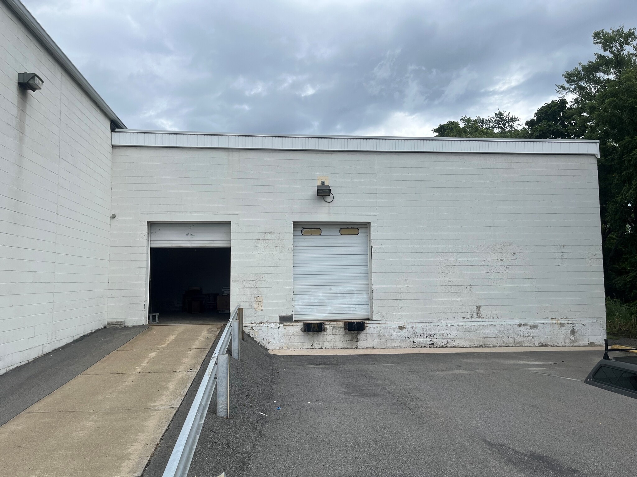 734 Sans Souci Pky, Hanover Township, PA for lease Interior Photo- Image 1 of 3