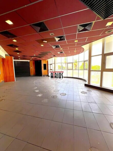 Flex in La Valette-du-Var for sale - Building Photo - Image 3 of 16