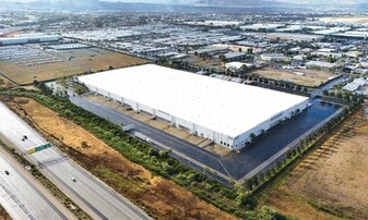 Sunroad Corporate Center - Warehouse