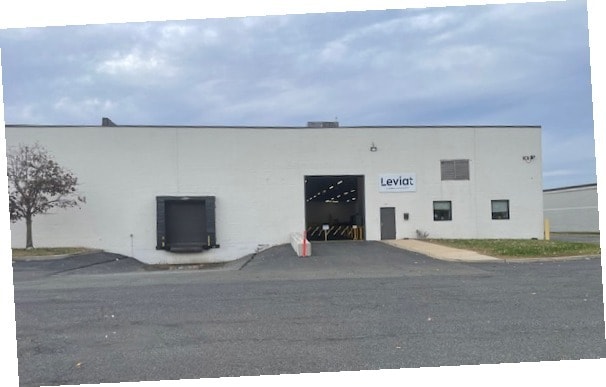 526 State Route 46, Teterboro, NJ for lease Building Photo- Image 1 of 4