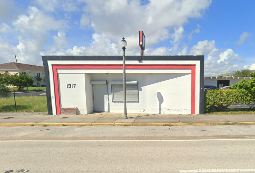 1917 N Dixie Hwy, West Palm Beach, FL for lease - Building Photo - Image 1 of 40