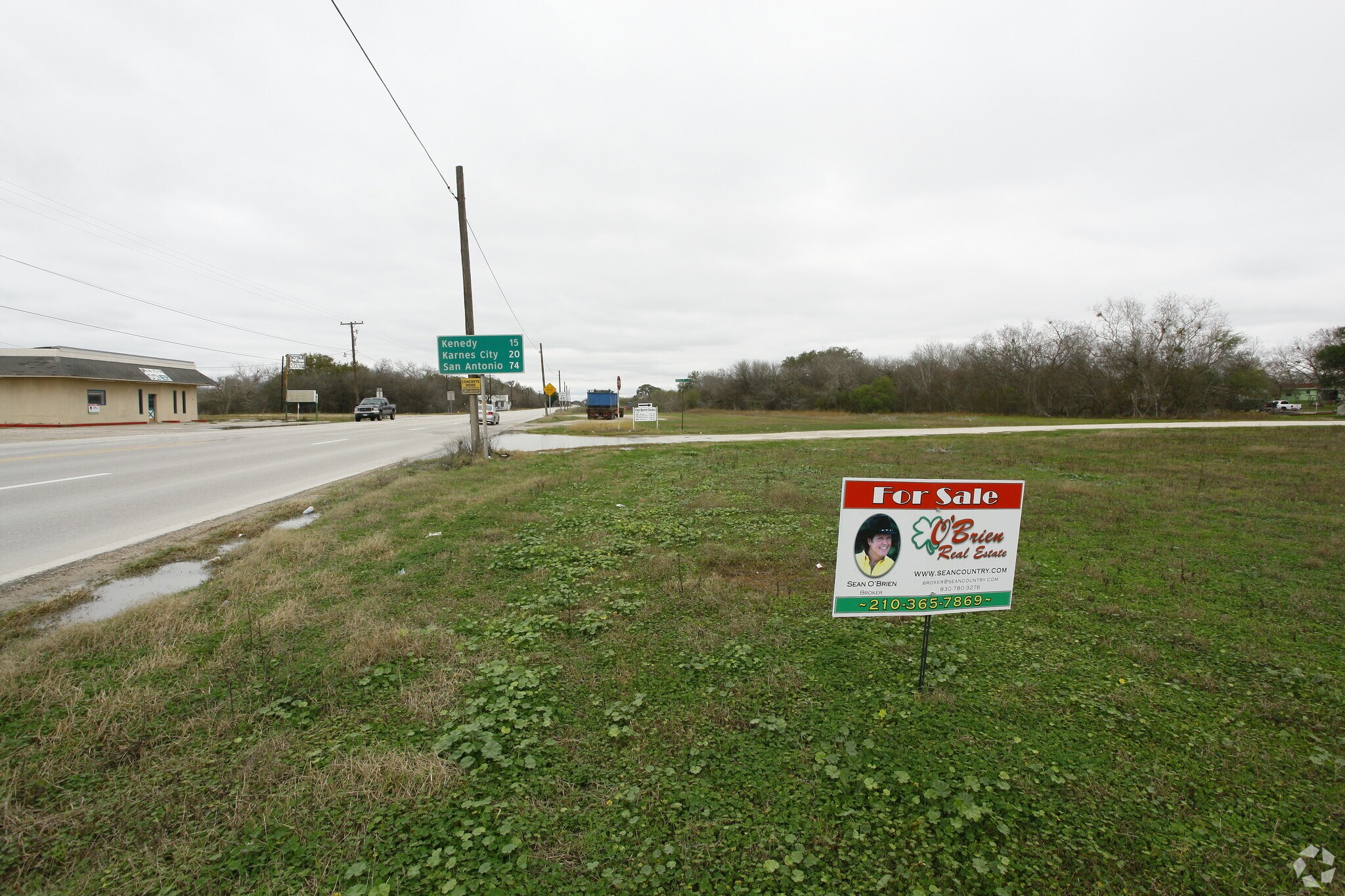 Us-181, Beeville, TX for sale Primary Photo- Image 1 of 1