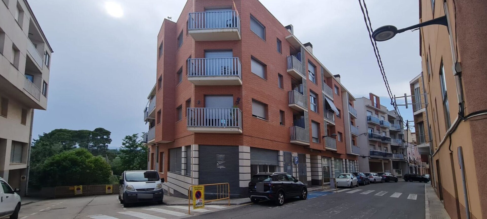 Multifamily in Riudoms, Tarragona for sale Primary Photo- Image 1 of 2