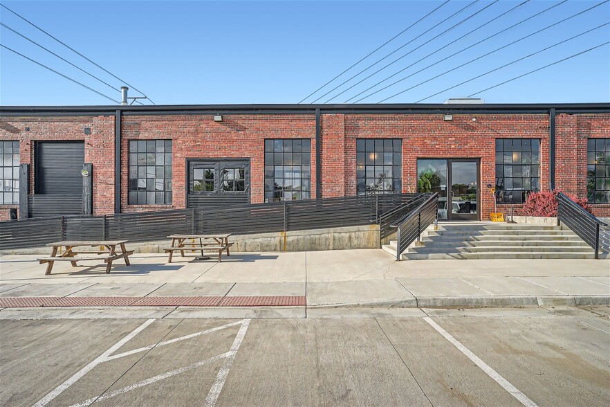 389 S Lipan St, Denver, CO for sale - Building Photo - Image 1 of 28