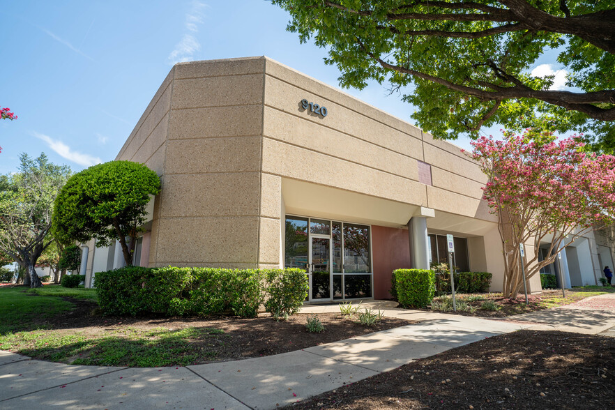 9229 Waterford Centre Blvd, Austin, TX for lease - Building Photo - Image 1 of 13