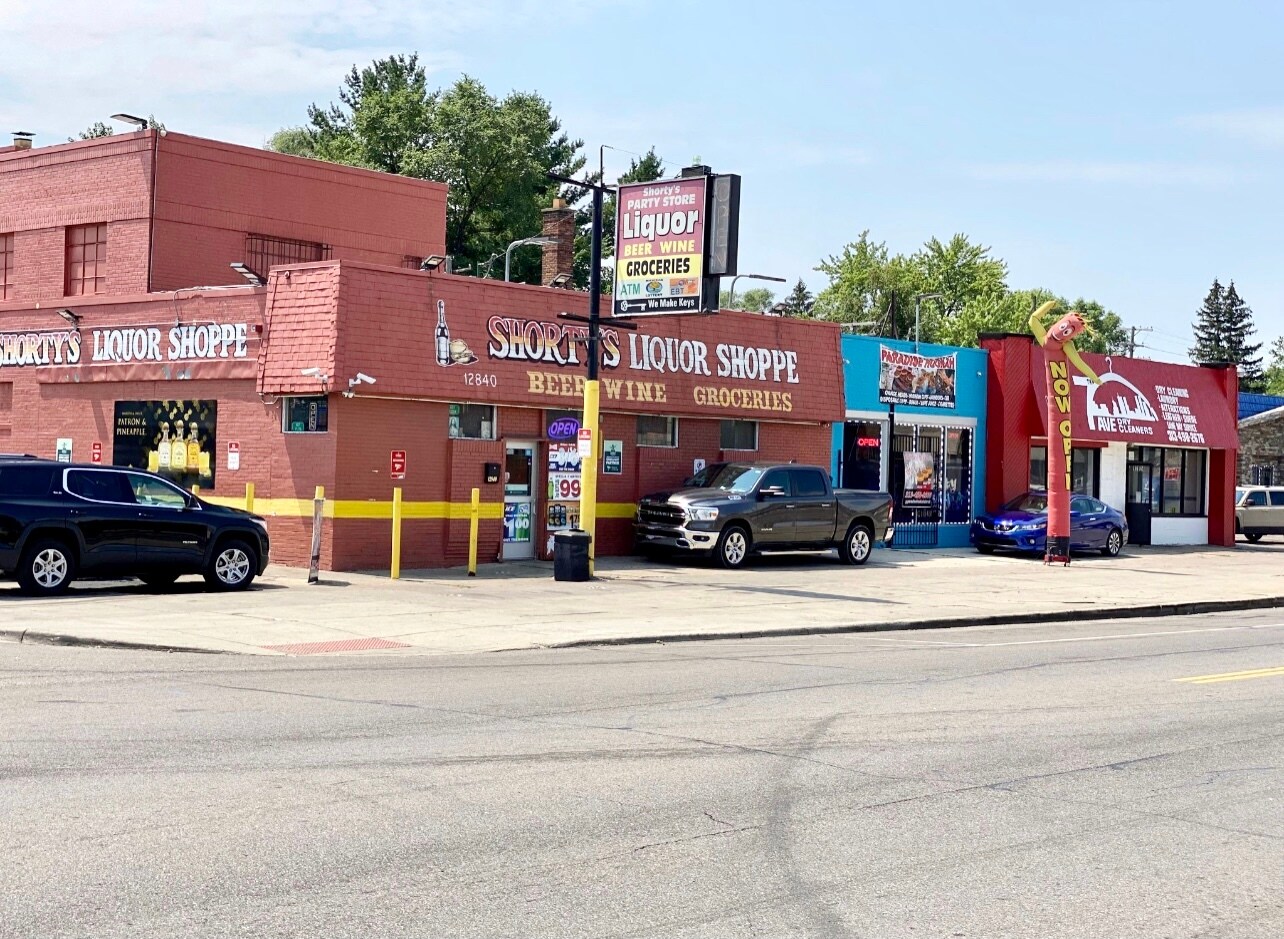 12840 E 7 Mile Rd, Detroit, MI 48205