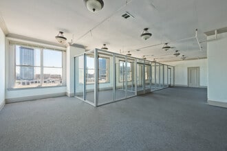 710-714 W Olympic Blvd, Los Angeles, CA for lease Building Photo- Image 2 of 4