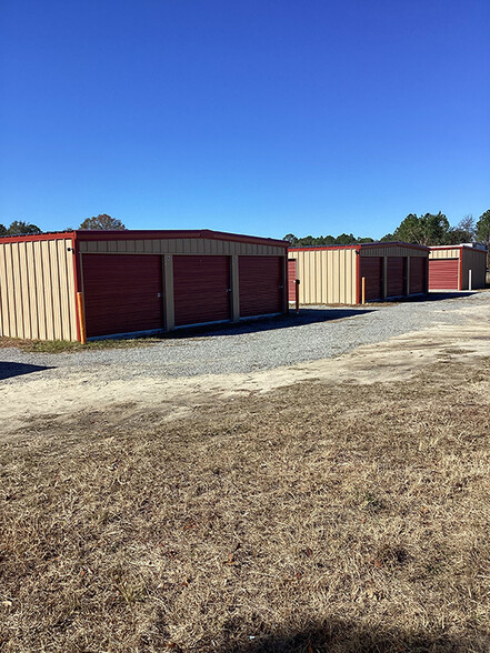 South Georgia Storage Portfolio portfolio of 2 properties for sale on LoopNet.com - Building Photo - Image 3 of 4