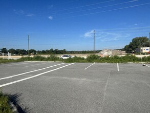 6335 Lake Wilson Rd, Davenport, FL for lease Building Photo- Image 1 of 2