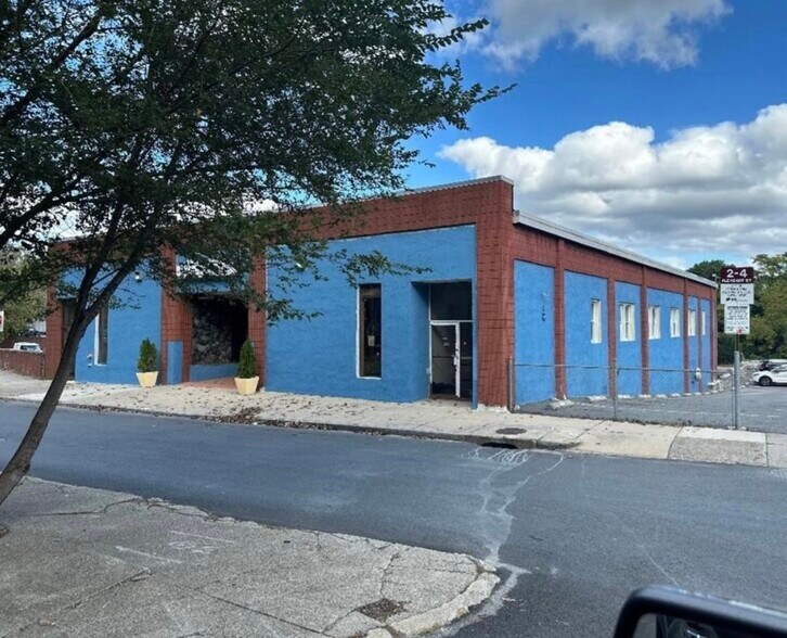 92 East Ave, Pawtucket, RI for sale - Building Photo - Image 1 of 1