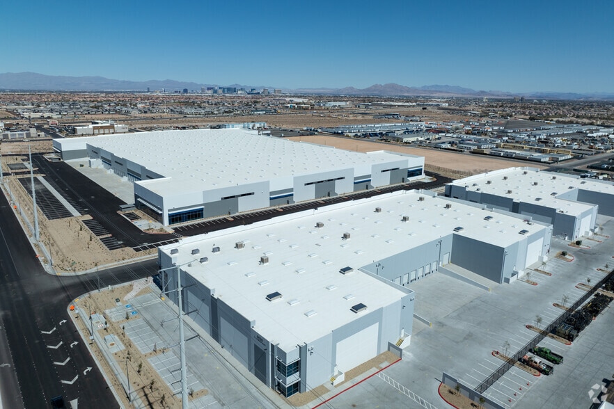 6885 W Gary Ave, Las Vegas, NV for lease - Building Photo - Image 3 of 5