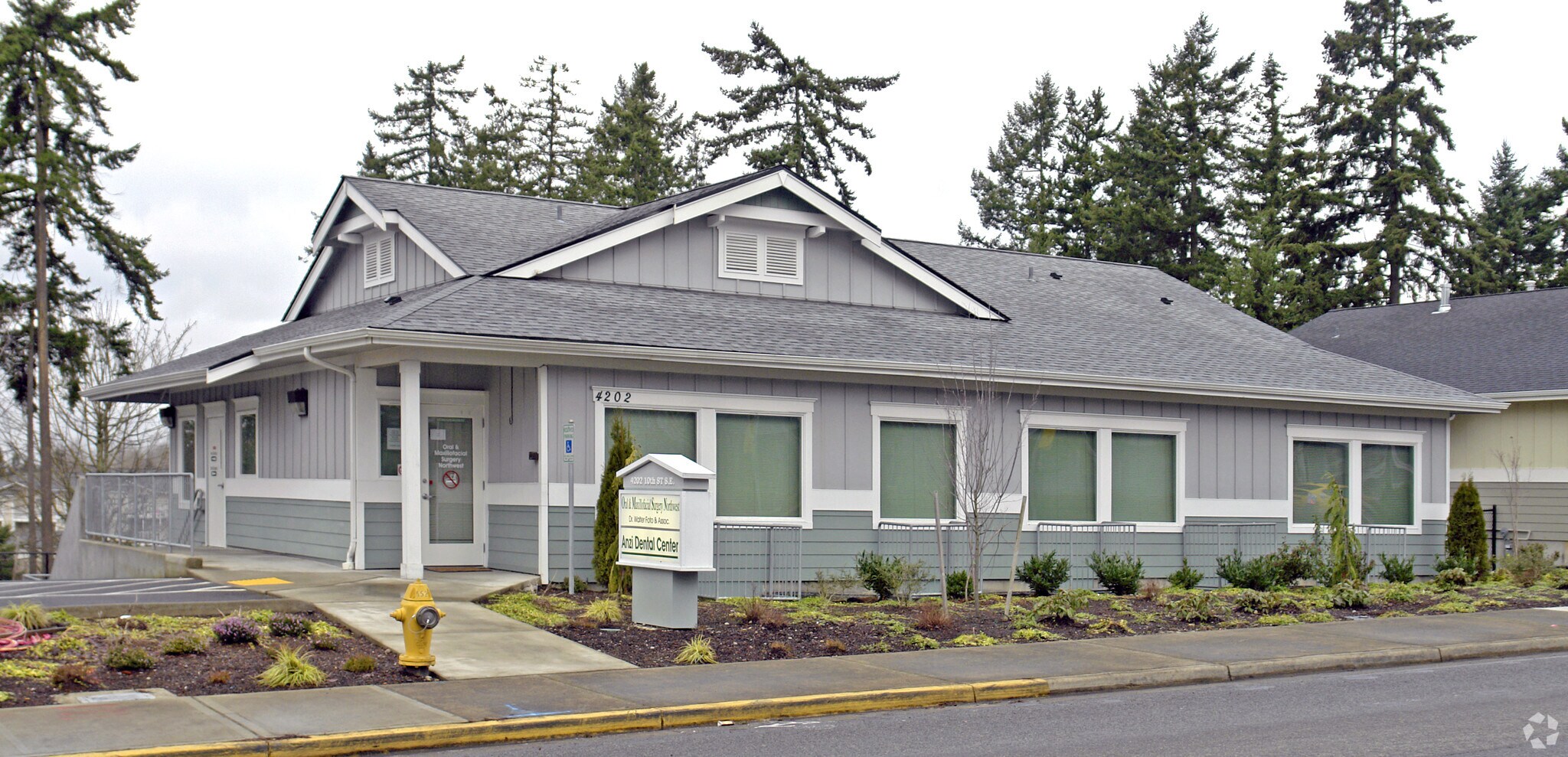 4202 10th St SE, Puyallup, WA for sale Primary Photo- Image 1 of 1