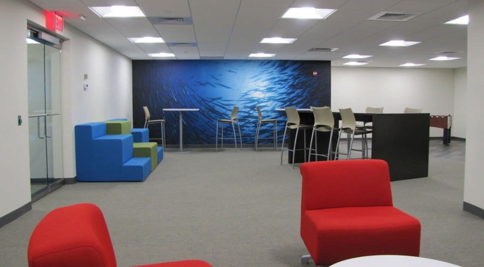 1661 Worcester Rd, Framingham, MA for lease - Interior Photo - Image 1 of 15