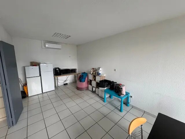 Industrial in La Fouillouse for lease - Interior Photo - Image 3 of 5