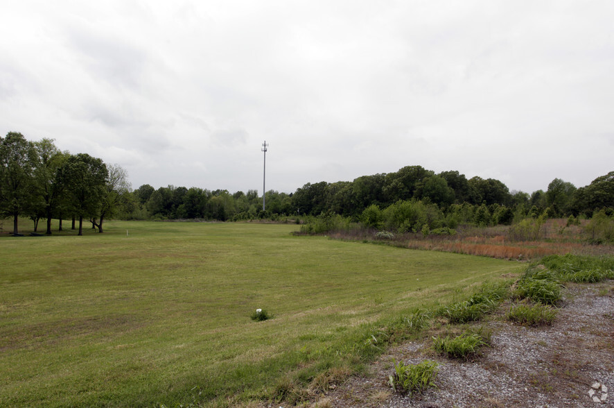 Goodman & Poplar Corner Rd, Walls, MS for sale - Primary Photo - Image 3 of 4