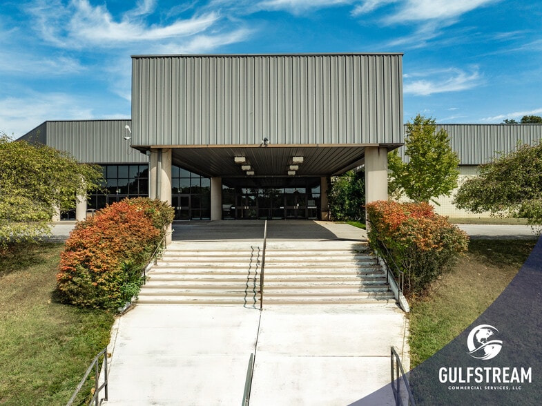 5555 Wellness dr, Philpot, KY for sale - Building Photo - Image 2 of 45