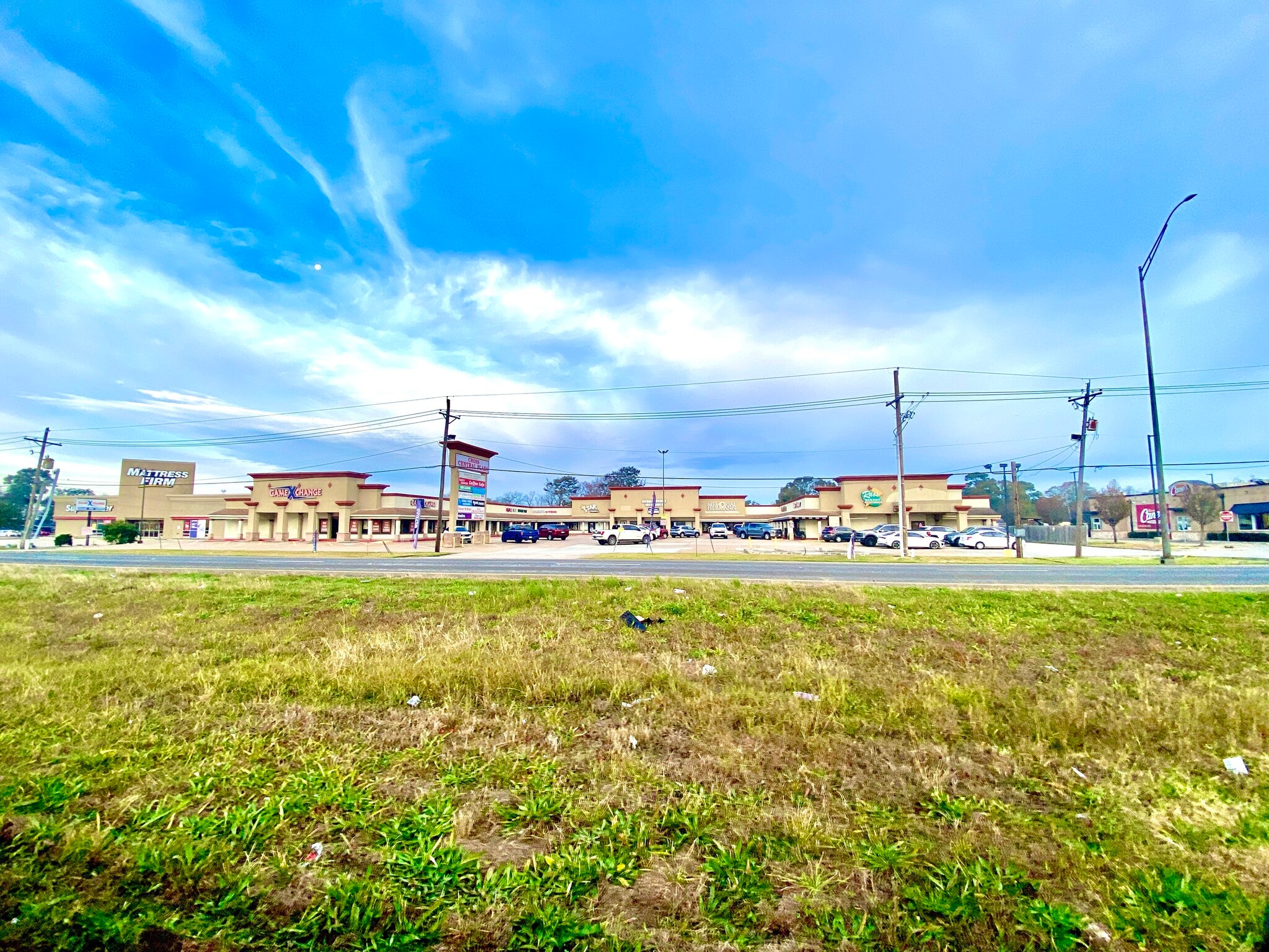 3500-3536 FM 365, Nederland, TX for lease Building Photo- Image 1 of 28