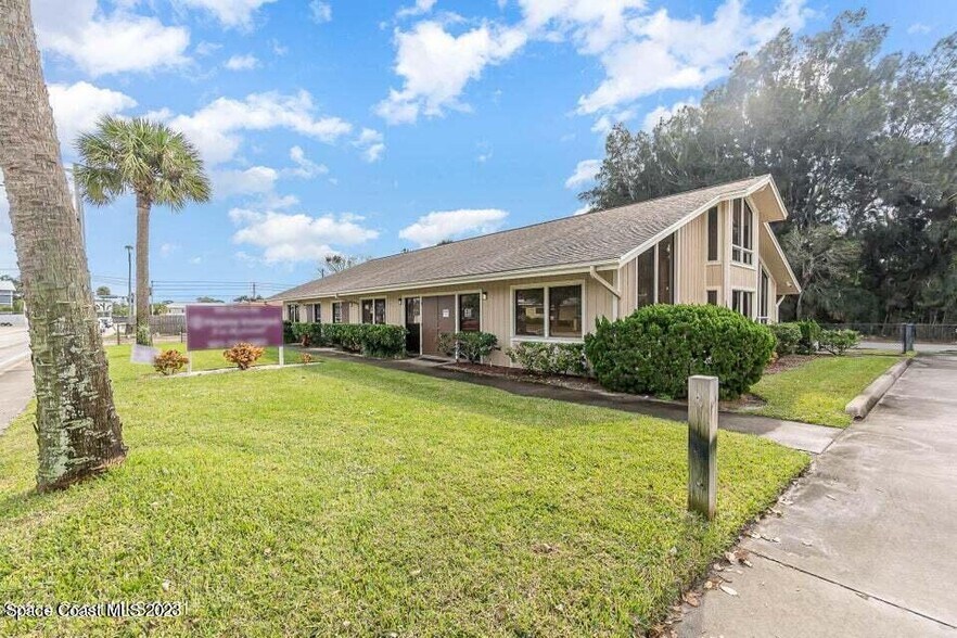 849 Sarno Rd, Melbourne, FL 32935