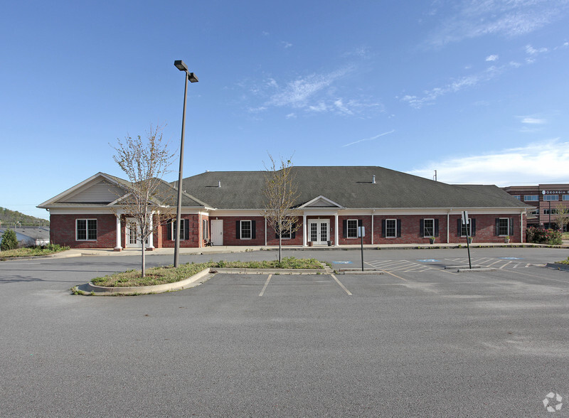 9 Medical Dr NE, Cartersville, GA for lease - Building Photo - Image 2 of 2