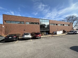 4401-4435 O St, Lincoln, NE for lease Building Photo- Image 2 of 4