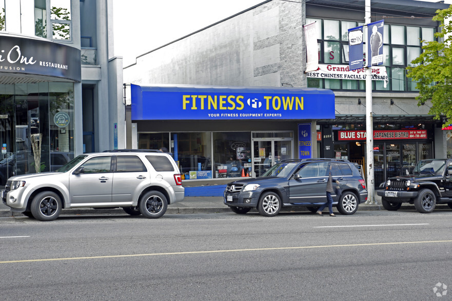 1941-1943 W 4th Ave, Vancouver, BC for lease - Primary Photo - Image 1 of 4