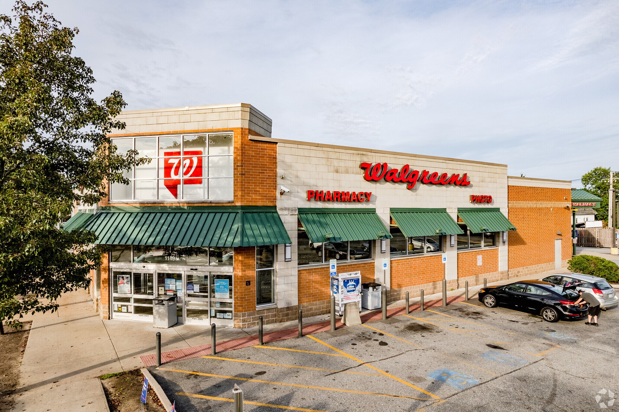 1140 N Main St, Providence, RI for sale Primary Photo- Image 1 of 1