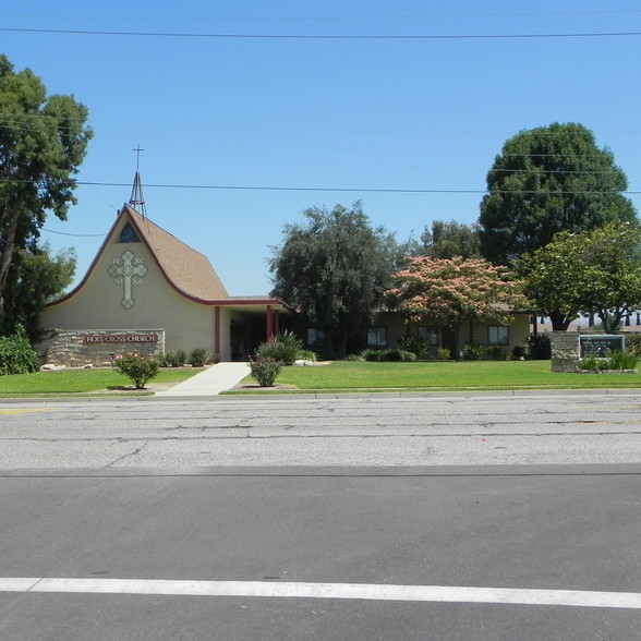 451 W Madison Ave, Placentia, CA for lease - Primary Photo - Image 1 of 9