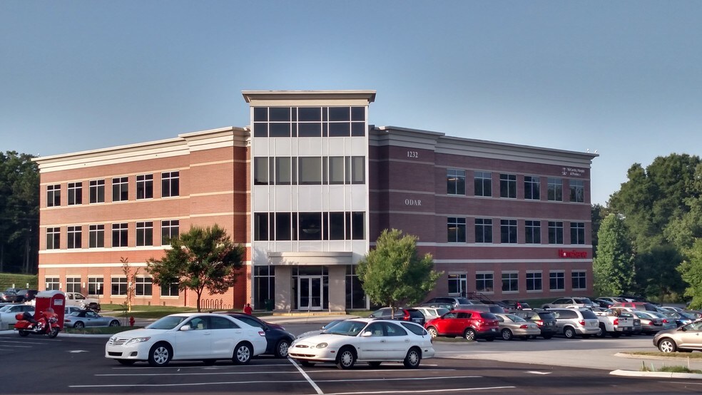 1232 Premier Dr Chattanooga Tn 37421 The Pointe Centre Loopnet Com