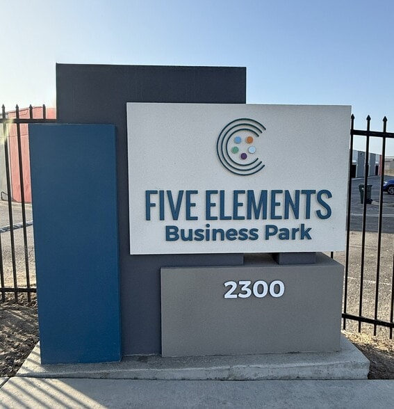 2300 S Reservoir St, Pomona, CA for lease - Building Photo - Image 1 of 13