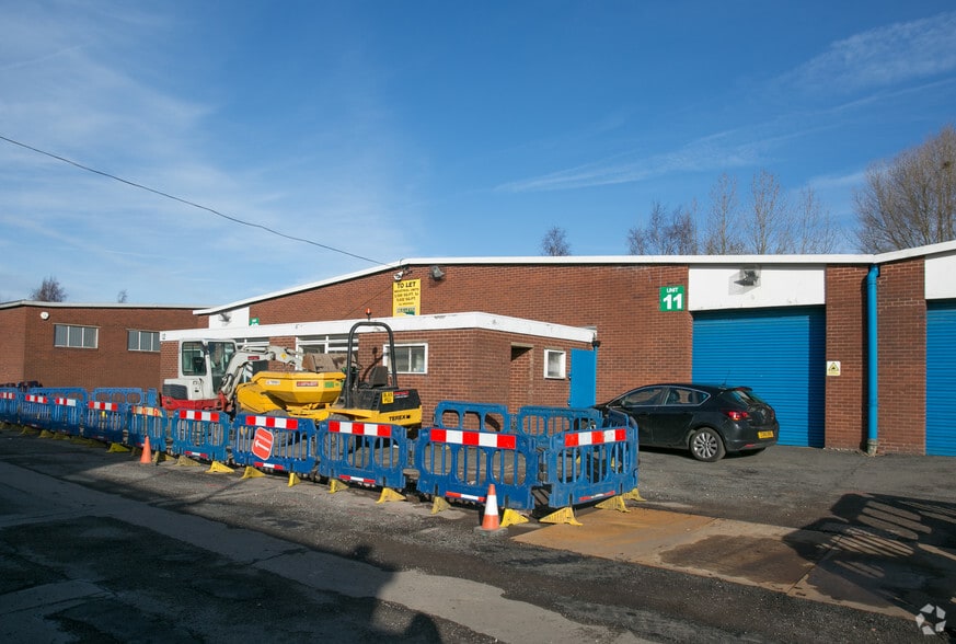 152 Oxford St, Bilston for lease - Building Photo - Image 3 of 4