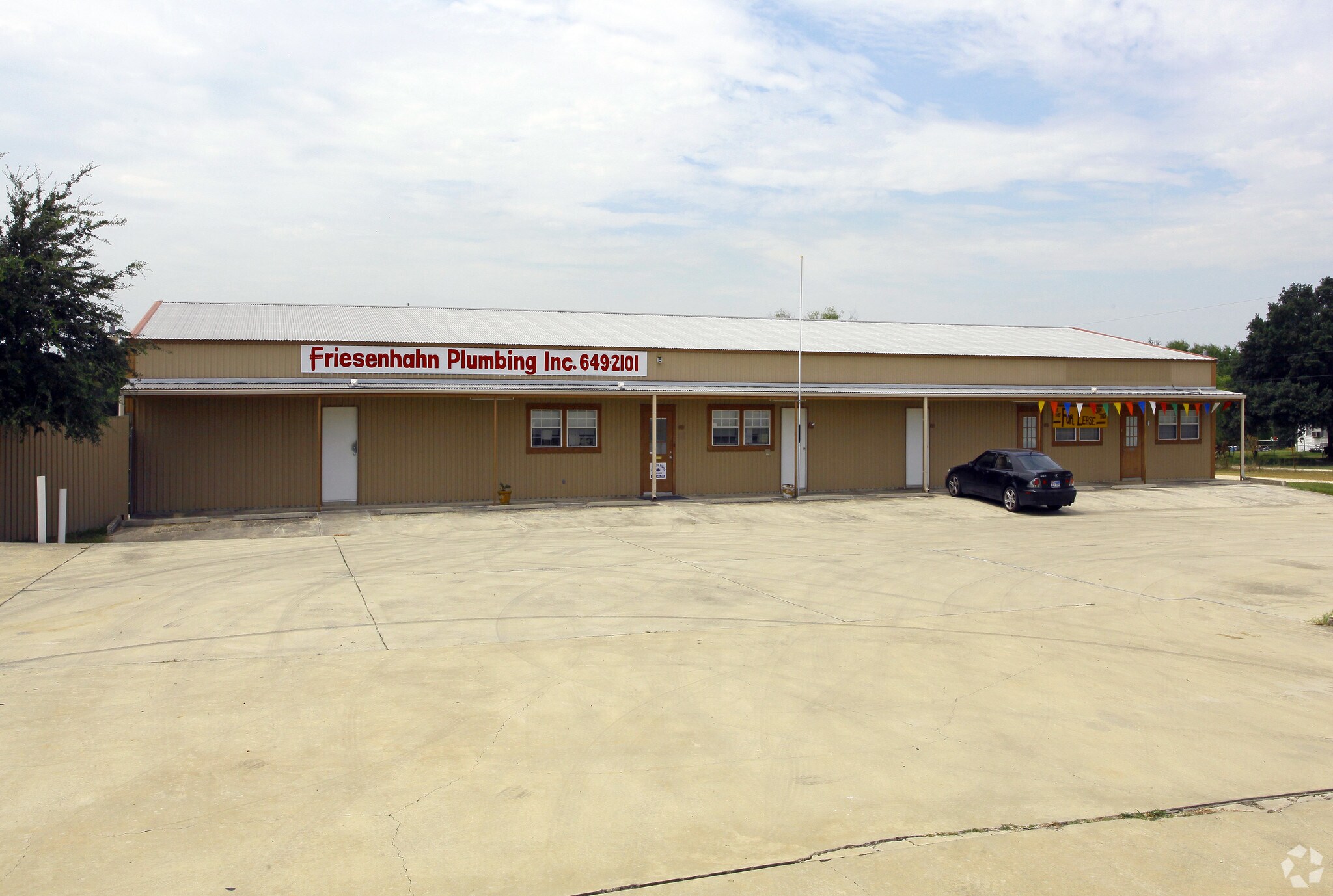 9520 E US Highway 87, San Antonio, TX for sale Building Photo- Image 1 of 1
