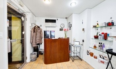 28 Water St, New York, NY for lease Interior Photo- Image 2 of 4