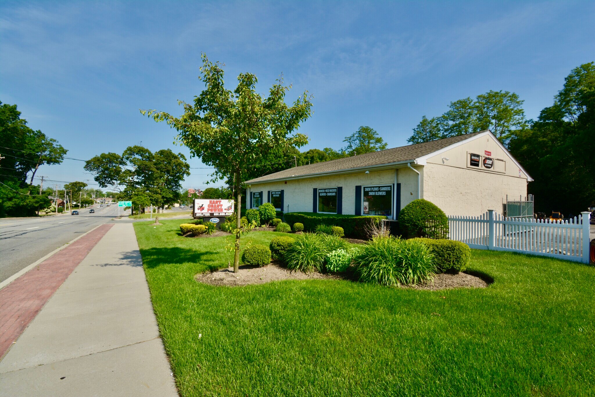 2960 Middle Country Rd, Lake Grove, NY 11755