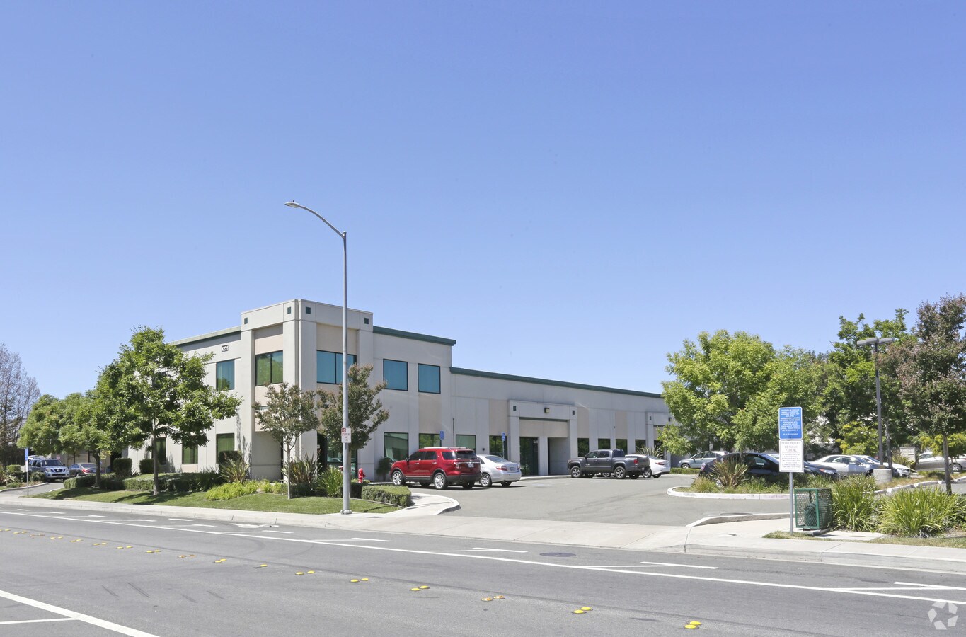 4231 Business Center Dr, Fremont, CA 94538